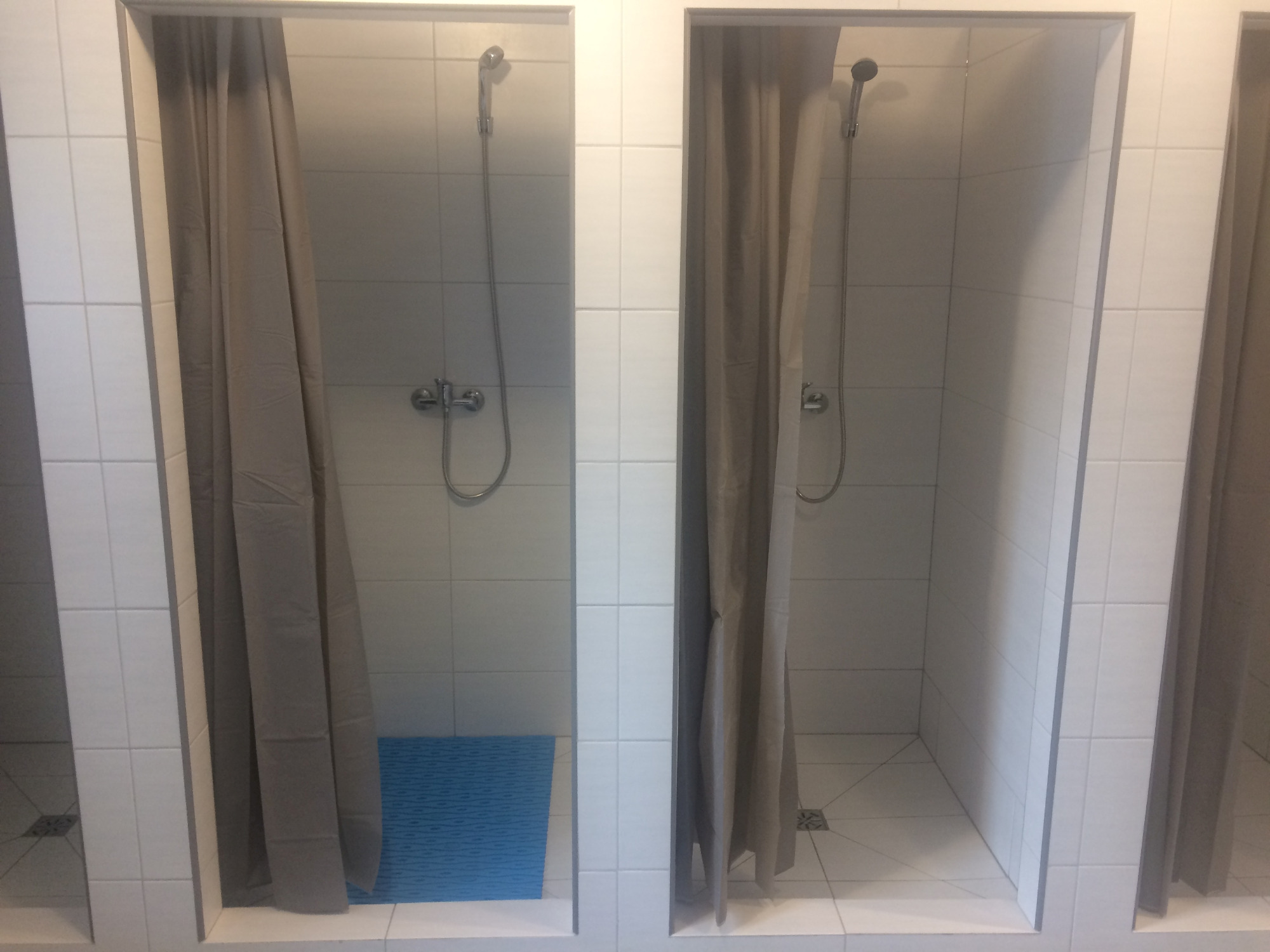 Fragment łazienki dla pracowników.