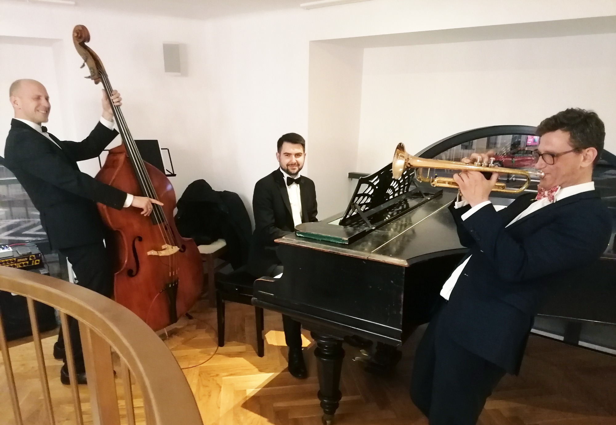 Fotorelacja z występu w restauracji Wódka Gessler na Widelcu w Warszawie.