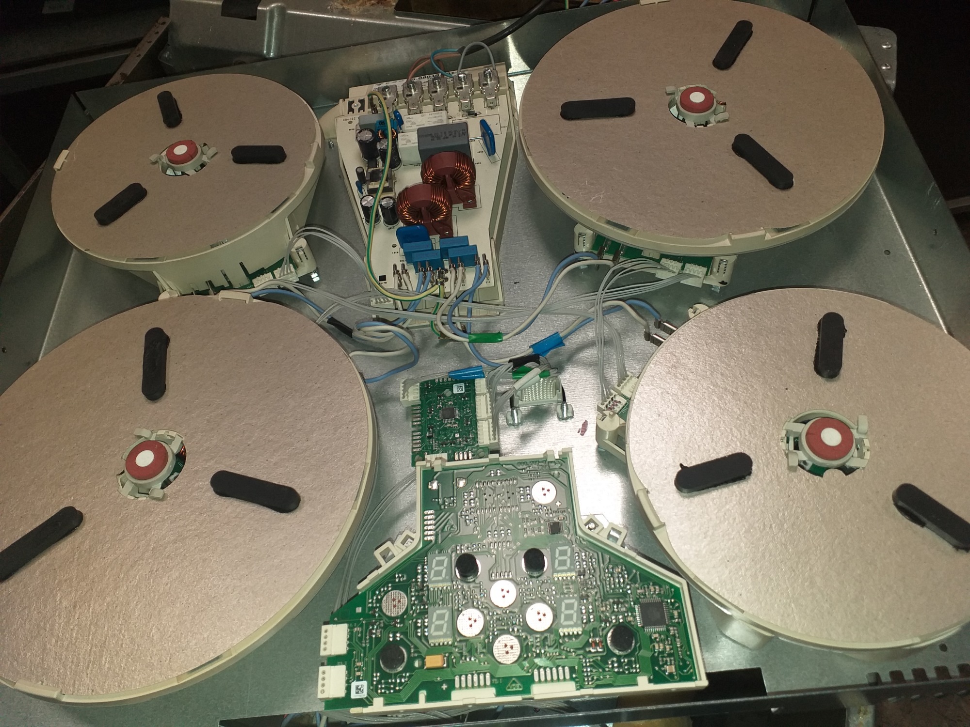 naprawa płyt indukcyjnych