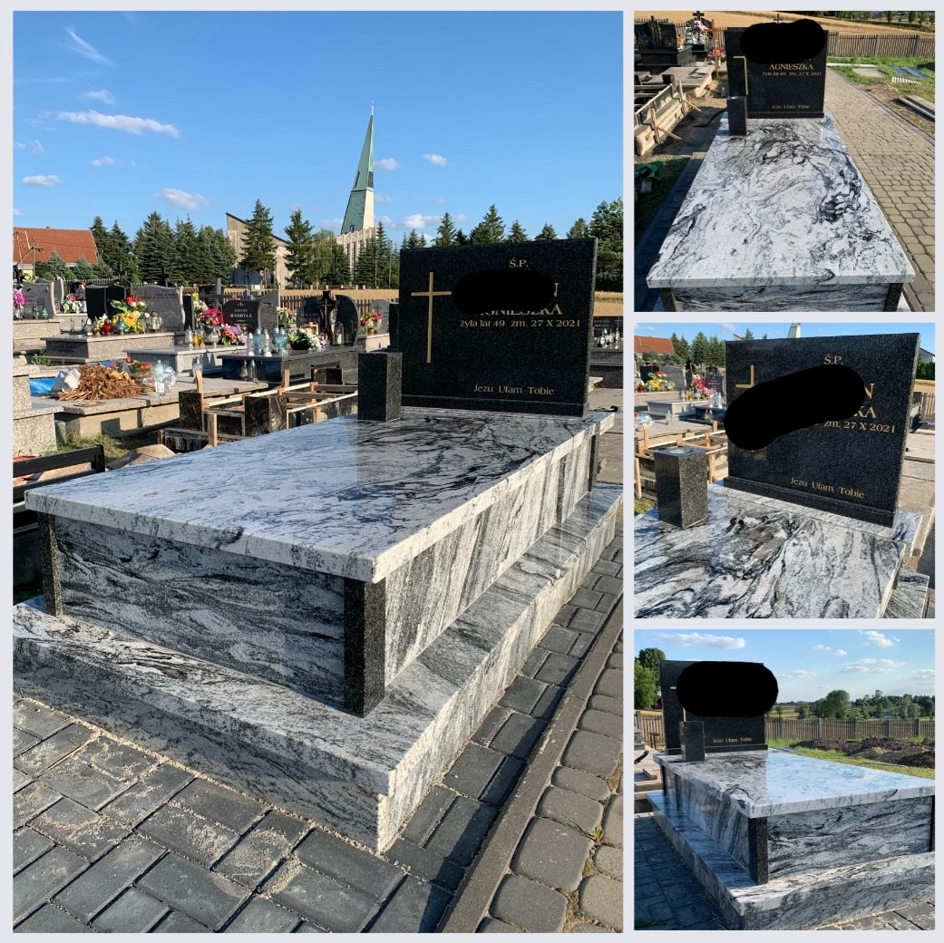 Granitowy nagrobek z czarną tablicą i złotym krzyżem na cmentarzu, w tle kościół z wysoką wieżą.