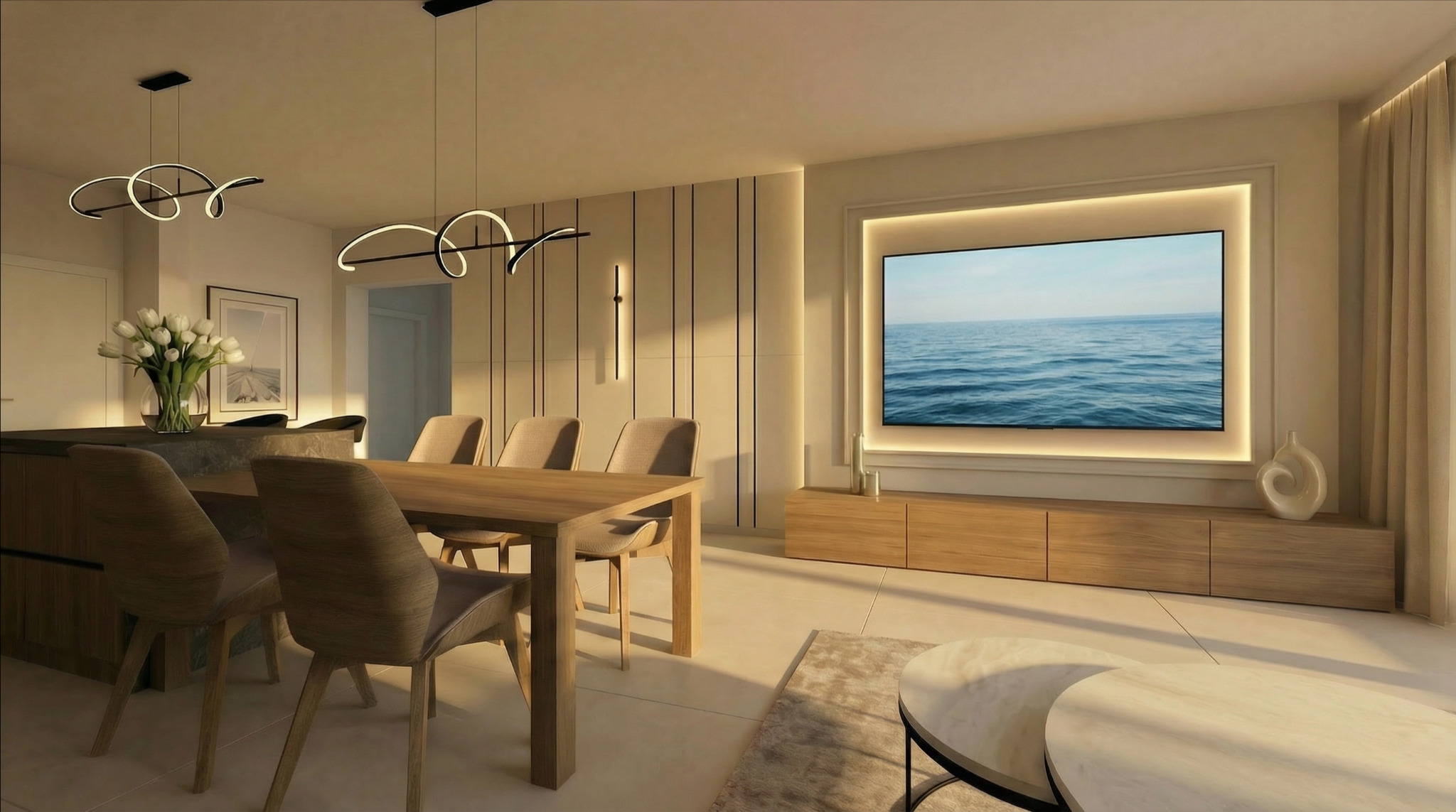 Jasne wnętrze jadalni z drewnianym stołem i krzesłami, nowoczesnym oświetleniem i telewizorem z widokiem na morze. Minimalistyczny design z akcentami beżu i bieli.