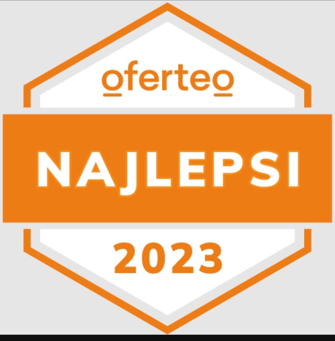 Nagroda Oferteo Najlepsi 2023 w kształcie heksagonu z pomarańczowym paskiem w środku.