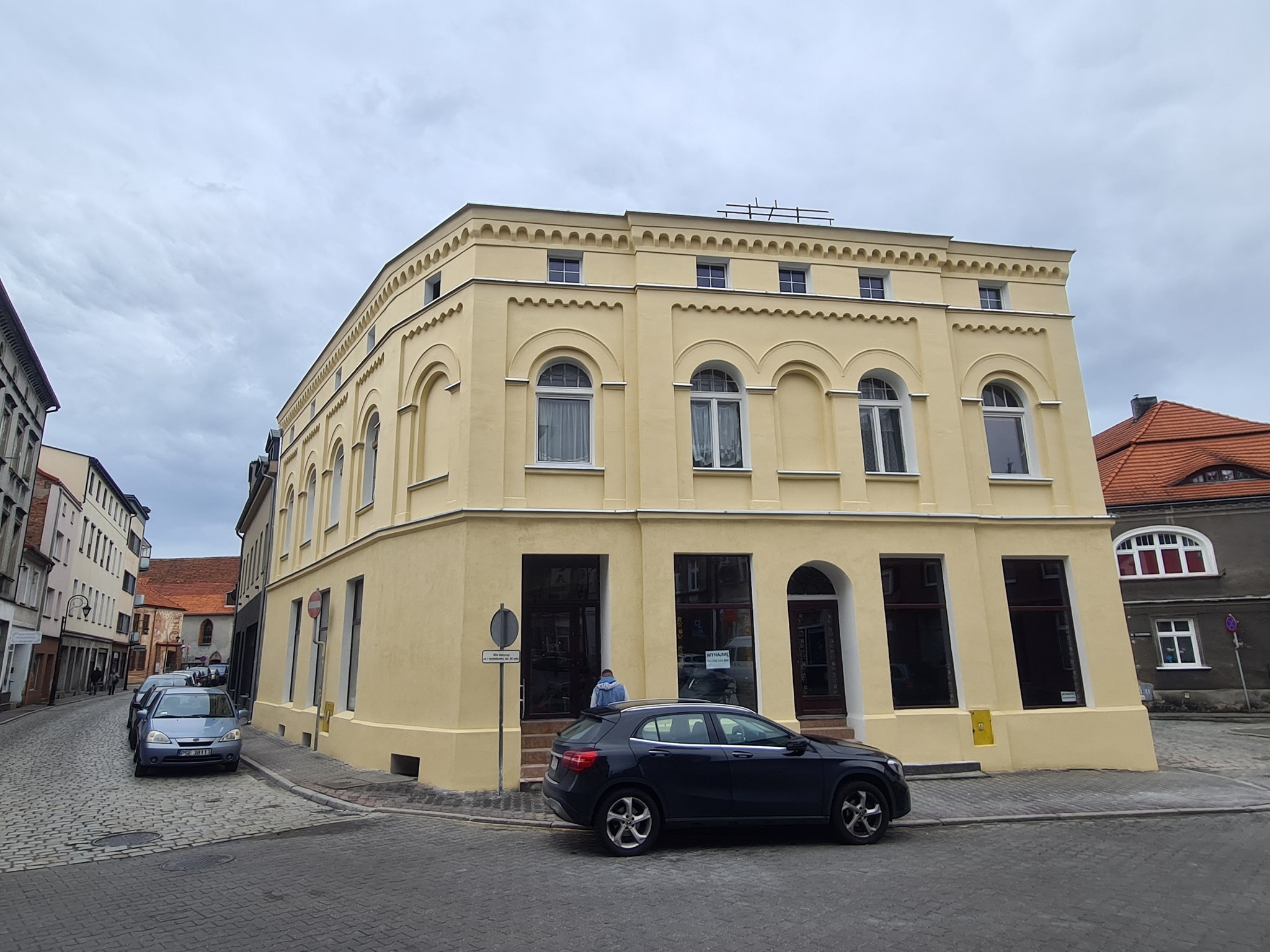 Generalna Renowacja Elewacji Kamienicy w Śremie.