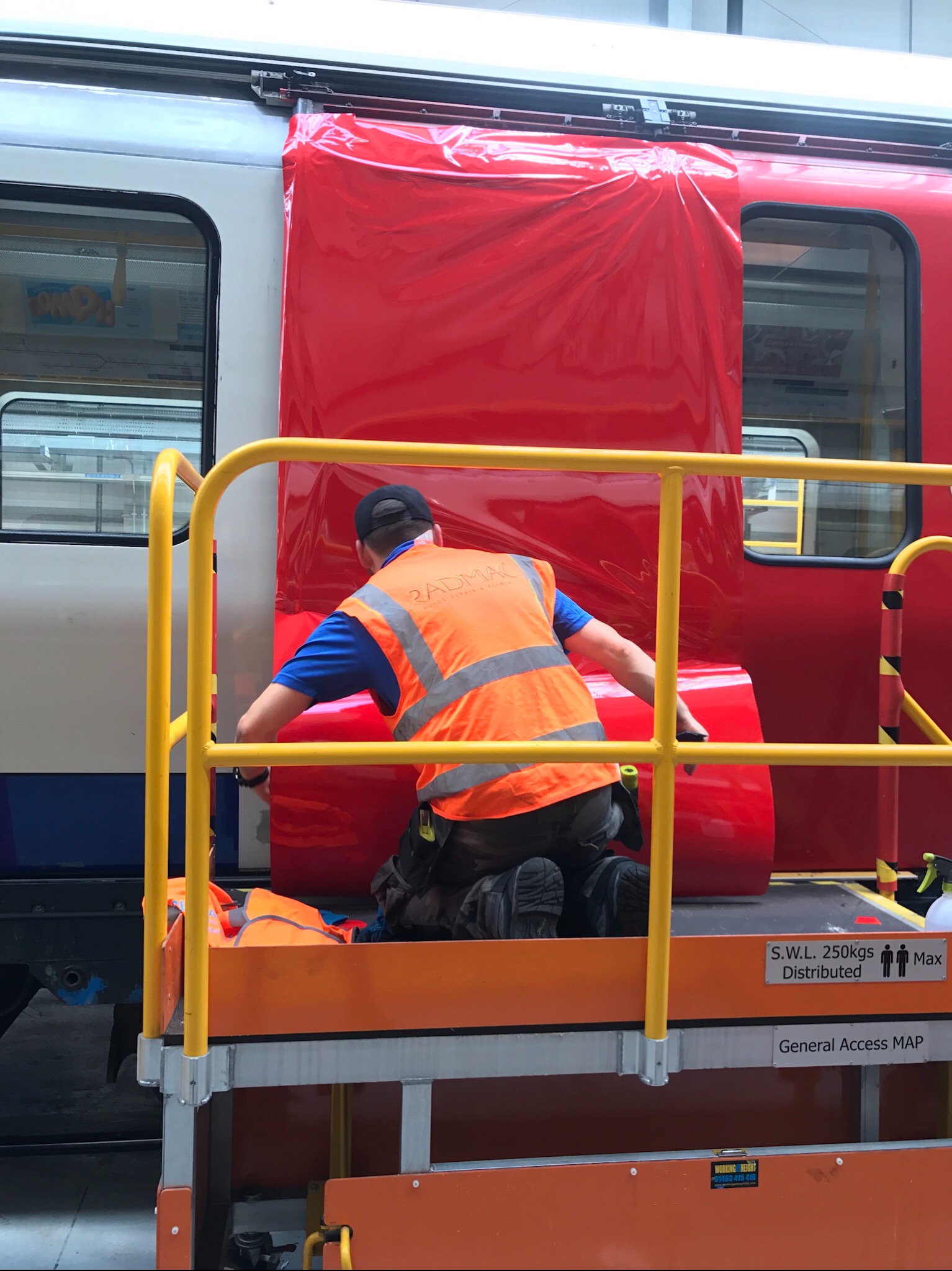 Londyn undergound , renowacja metra .