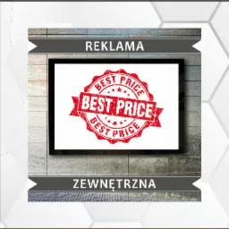 Billboard z napisem 'Reklama Zewnętrzna' prezentujący grafikę 'Best Price' w formie czerwonej pieczęci na białym tle, umieszczony na tle ściany z szarej cegły.
