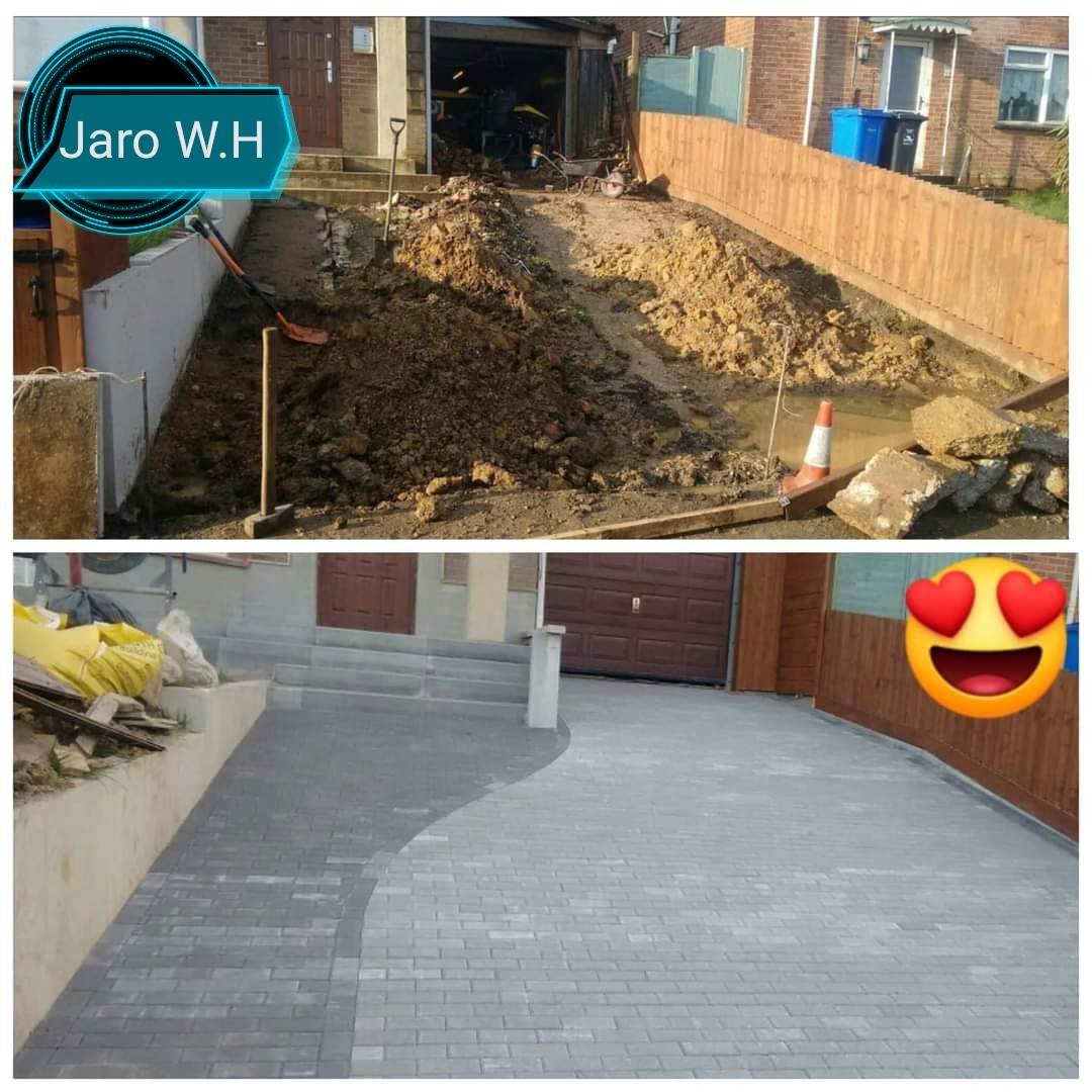 Porównanie stanu przed i po ułożeniu szarej kostki brukowej na podjeździe do garażu. Na górnym zdjęciu widoczny teren przygotowany pod prace brukarskie: ziemia, piasek, narzędzia. Dolne zdjęcie...