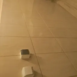 Ściana z jednych robót (łazienka)