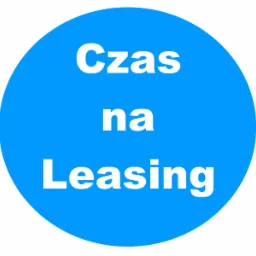 Napis 'Czas na Leasing' w białej czcionce na niebieskim okręgu, reklama usług leasingowych w Łodzi.