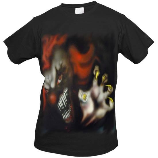 Koszulka, nadruk, rysunek zrobiony odręcznie aerografem na płótnie, następnie przeniesiony do komputera jako nadruk.