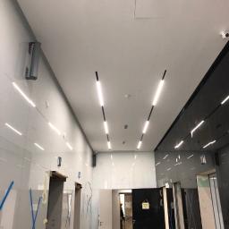 Budowa Metropoint Office w Warszawie, Hol windowy