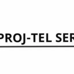 Logo firmy PROJ-TEL SERWIS z graficznym symbolem kabla telekomunikacyjnego w kolorze niebieskim.