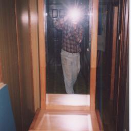 ADAM ARS MEBLE LITE DREWNO RENOWACJE. - Toaletka z Lustrem Oswietlana Dwa Halogeny Szuflada Drzwi.