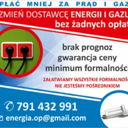 Reklama zmiany dostawcy energii i gazu z gniazdkiem elektrycznym i żarówką energooszczędną, oferująca brak prognoz cen, gwarancję ceny i minimum formalności.