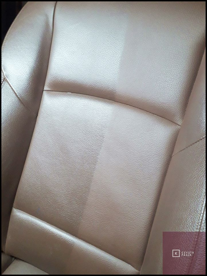 Efekt czyszczenia tapicerki skórzanej 50/50 ( lewa strona jest nie czyszczona)