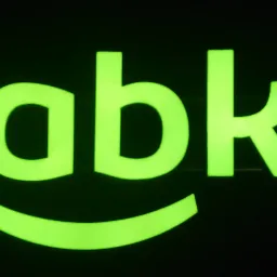 Napis przestrzenny podświetlany Żabka