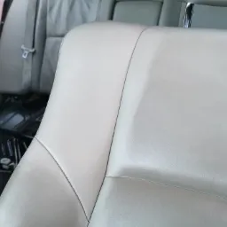 Czyszczenie i konserwacja tapicerek skórzanych