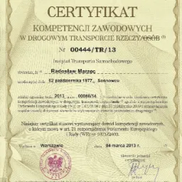 Skan certyfikatu kompetencji zawodowych w drogowym transporcie rzeczy i osób, wydany przez Instytut Transportu Samochodowego w Warszawie, z datą 4 marca 2013 r., numer 00444/TR/13, na nazwisko...
