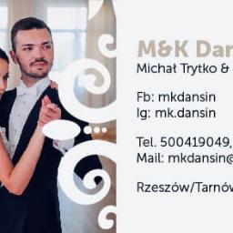 M&K Dansin - Para tancerzy w strojach wieczorowych, mężczyzna w smokingu, kobieta w białej sukni, w tanecznej pozie, obok grafika z nazwą firmy M&K Dansin oraz danymi kontaktowymi.