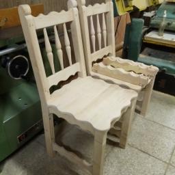 Krzesła drewniane, kuchenne (w trakcie realizacji)