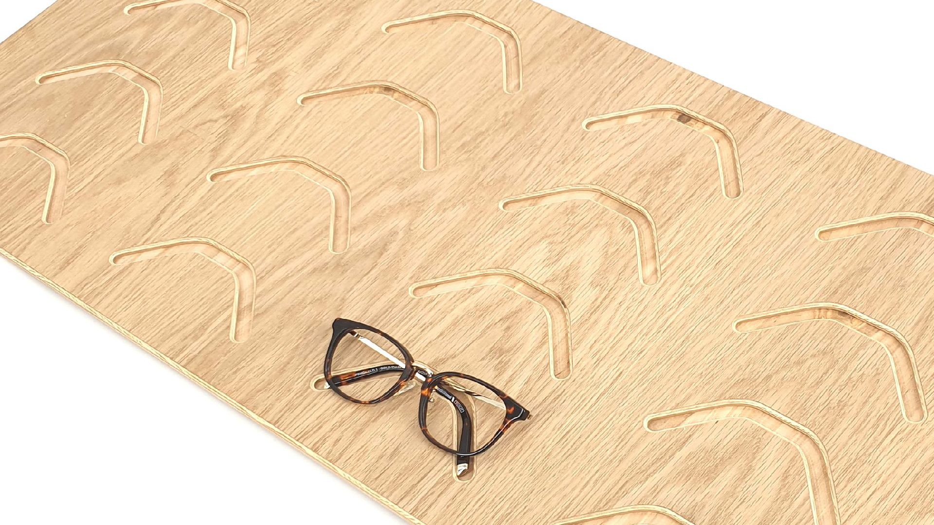 grawerowanie CNC sklejki