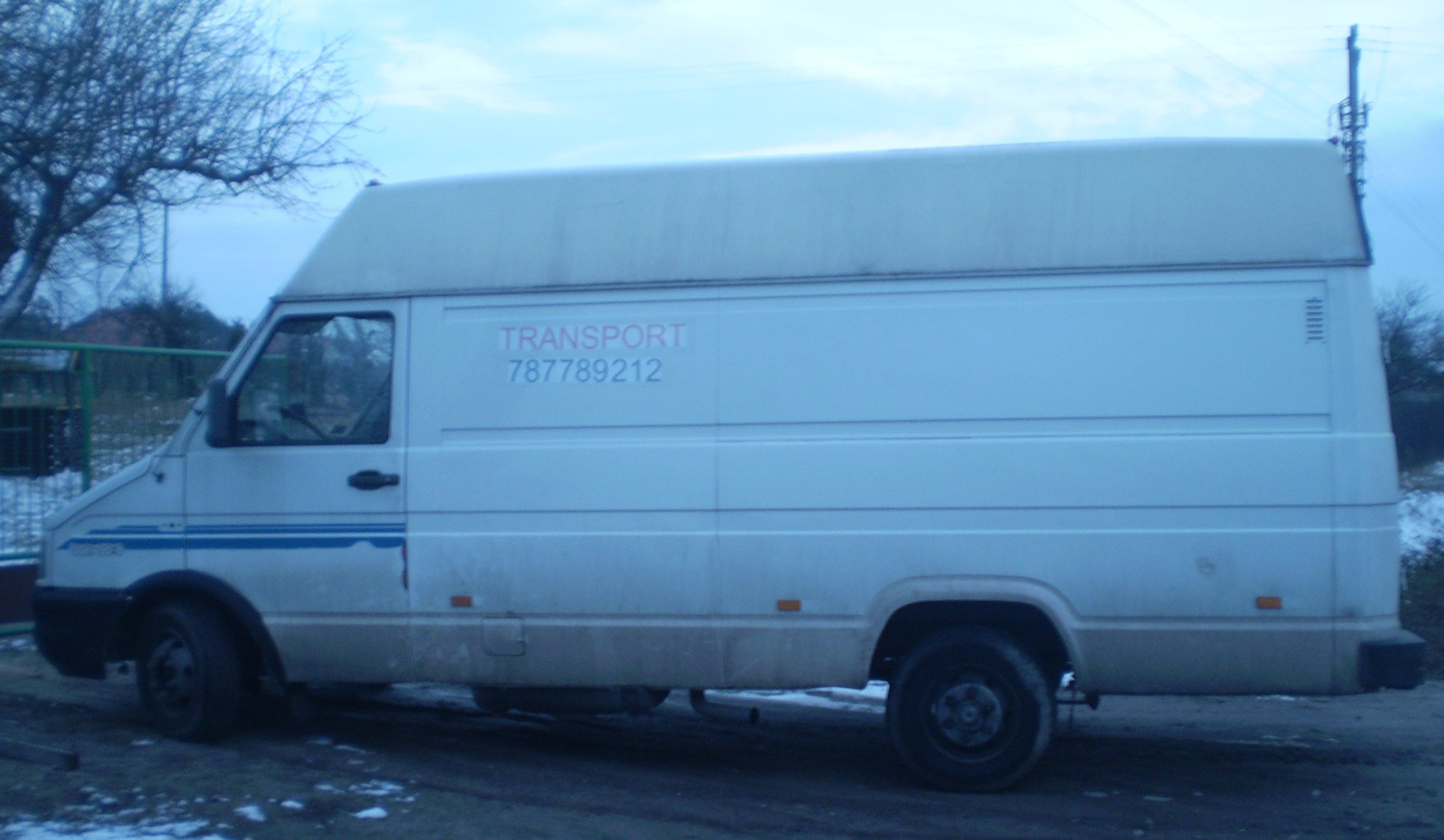 Transport do 1,5 tony, małe przeprowadzki.