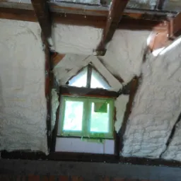 Ocieplenie poddasza użytkowego Pianką PUR