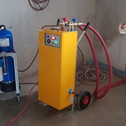 MODERN - TECH Technika domów - Awaryjna mobilna kotłownia oraz stacja do demineralizacji wody