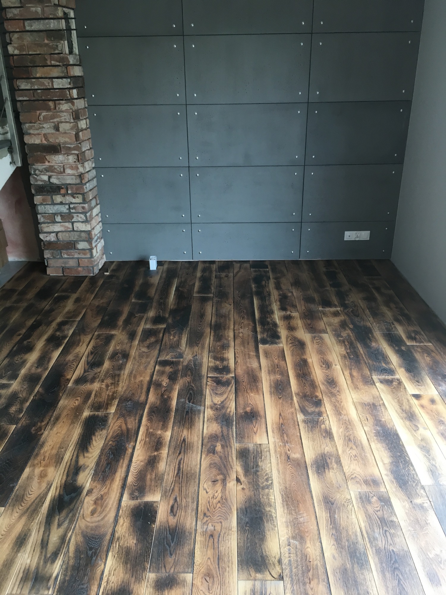 Deska palona olejowana