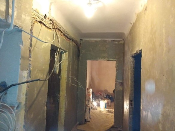 Przedpokój przed remontem