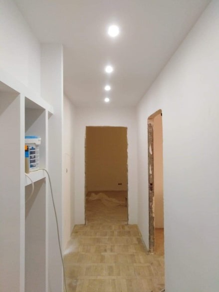 Przedpokój w trakcie remontu