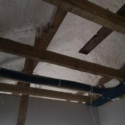 IzoTech - izolacje natryskowe - Solidne Ocieplenie Dachu Pianką Ostrów Wielkopolski