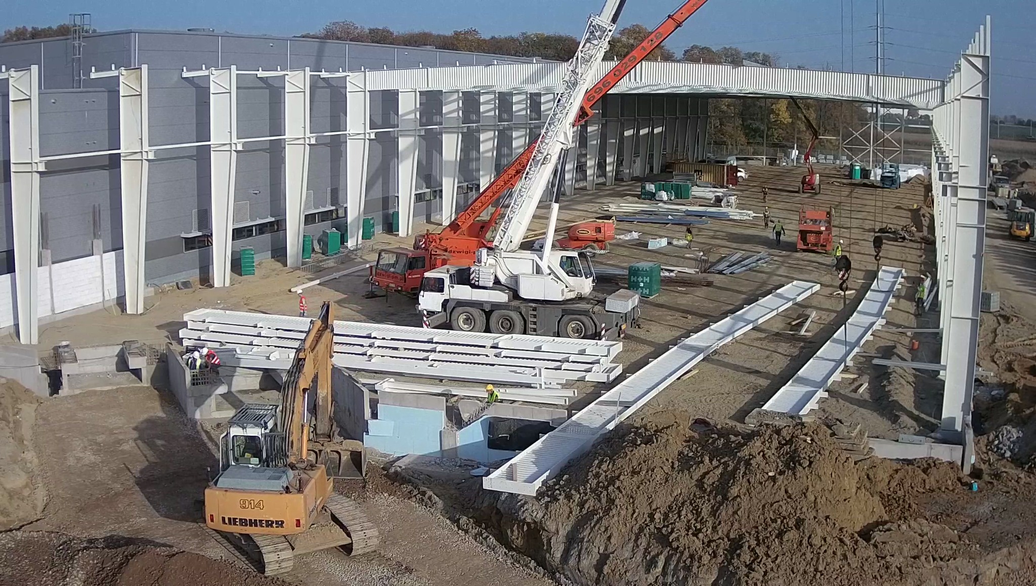 Rozbudowa hali magazynowo-produkcyjnej w Biskupicach Podgórnych.