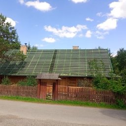Tec-Dom - Wymiana pokrycia dachowego na domu drewnianym. Blacha Tilcor - gont blaszany z posypką