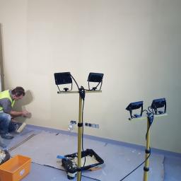 Tom-Bud - Usługi Malarskie Toruń