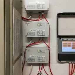 Oświetlenie awaryjne Warszawa Marki