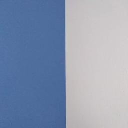 Memo Remonty - Pomarańczowa ściana z fragmentem białej ściany obok, widoczne delikatne nierówności powierzchni.