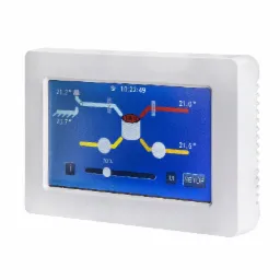 Biały panel sterowania z dotykowym ekranem, prezentujący schemat instalacji z temperaturami i ustawieniami, widoczne oznaczenia 'Nikol' oraz suwak regulacji.