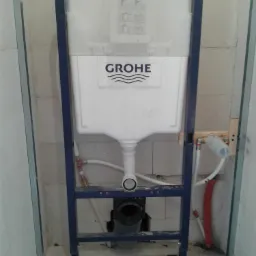 Montaż stelaż podtynkowego z bidetką