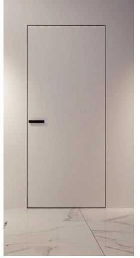 Minimalistyczne, białe drzwi wewnętrzne z czarną ramką i poziomym uchwytem, na tle białej ściany i marmurowej podłogi.