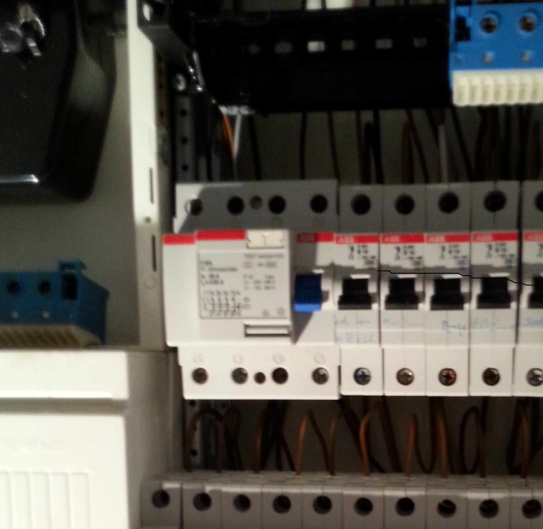 instalacje elektryczne