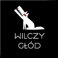 Biały wilk z otwartą paszczą i czerwonym okiem, stylizowany na logo, nad napisem 'WILCZY GŁÓD' na czarnym tle.