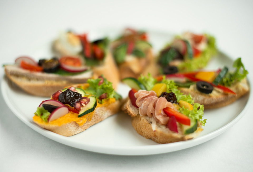 Kanapeczki koktajlowe