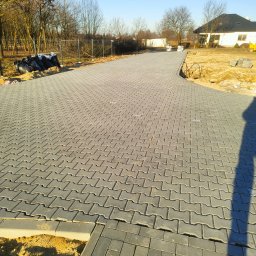 "2LB" Dariusz Błachuciak - Solidny Drenaż Przemyśl