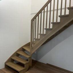 Schody drewniane Rzeczenica 4