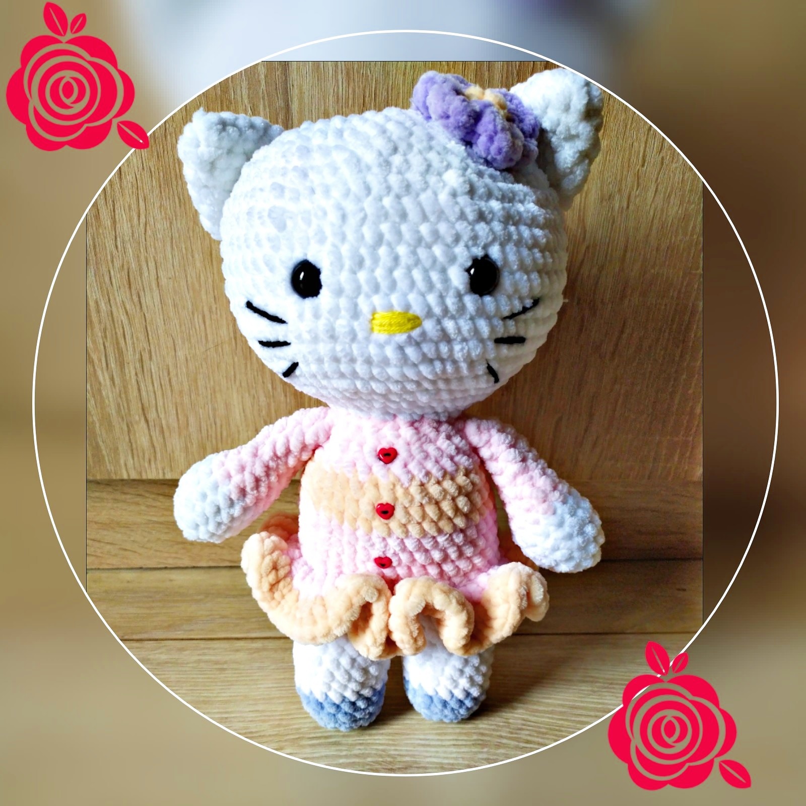 Pluszowy, szydełkowany kotek inspirowany 'Hello Kitty'