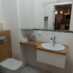 Gladzie, malowanie ścian, glazura, gres