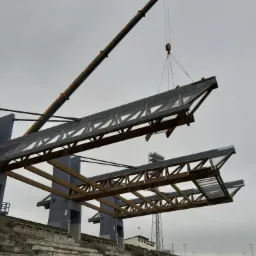 Rozbiórka zadaszenia trybun stadion Pogoń Szczecin