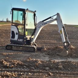 Excaver Usługi Minikoparką