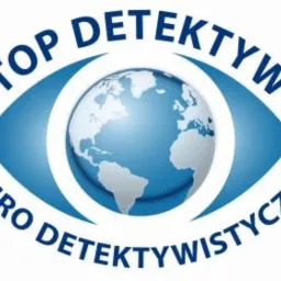 Niebieskie logo biura z okiem i globusem w środku, napis 'TOP' nad okiem i 'BIURO' pod okiem.