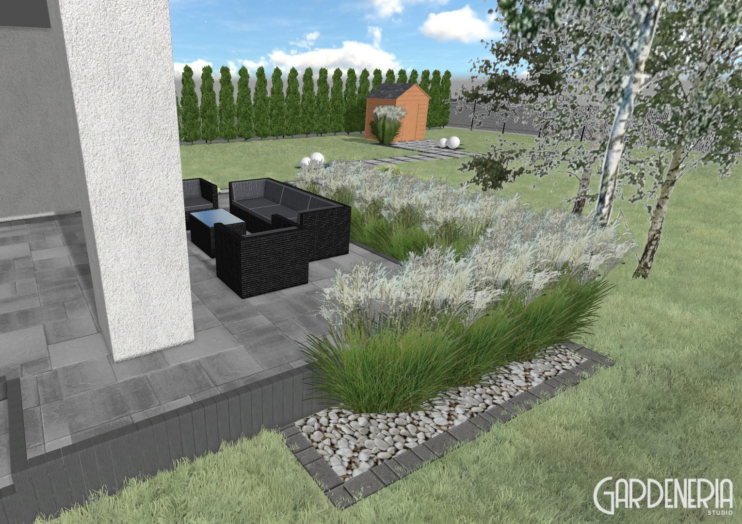 Wizualizacja ogrodu z tarasem wyłożonym szarą kostką, meblami ogrodowymi z rattanu, rabatą z ozdobnych traw i białych kamieni, w tle zielone tuje i drewniany domek narzędziowy.